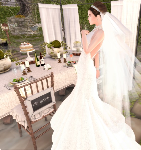 Overthrow the effigy